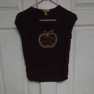 Apple Bottoms Black Cap Sleeve T-Shirt with Brown Apple Design